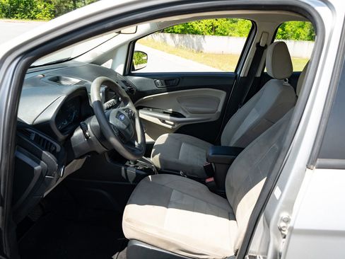 Used 2018 Ford EcoSport S FWD image 13