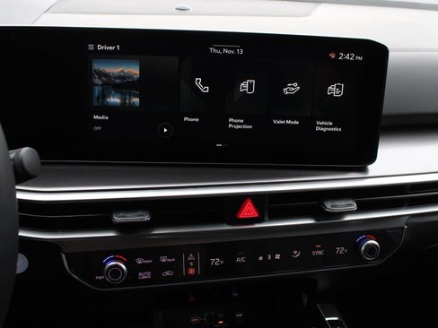 New 2026 Kia Sorento S image 12