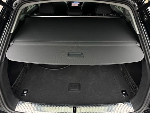 Used 2019 Audi e-tron Premium Plus image 40