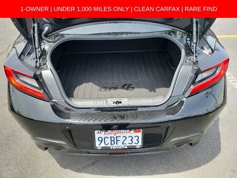 Used 2022 Toyota GR86 Premium w/ ALL Weather Mat Package (TMS) RWD image 11