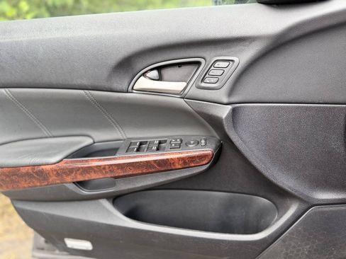 Used 2012 Honda Crosstour EX-L image 19