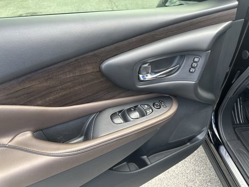 Used 2020 Nissan Murano Platinum image 13