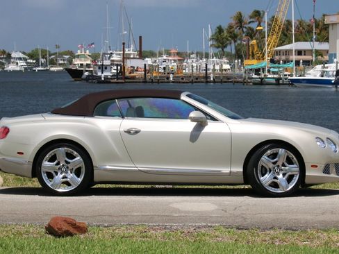 Used 2014 Bentley Continental GT image 7