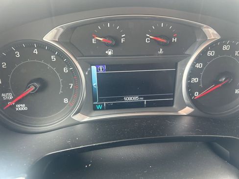 Used 2018 Chevrolet Traverse LT image 5