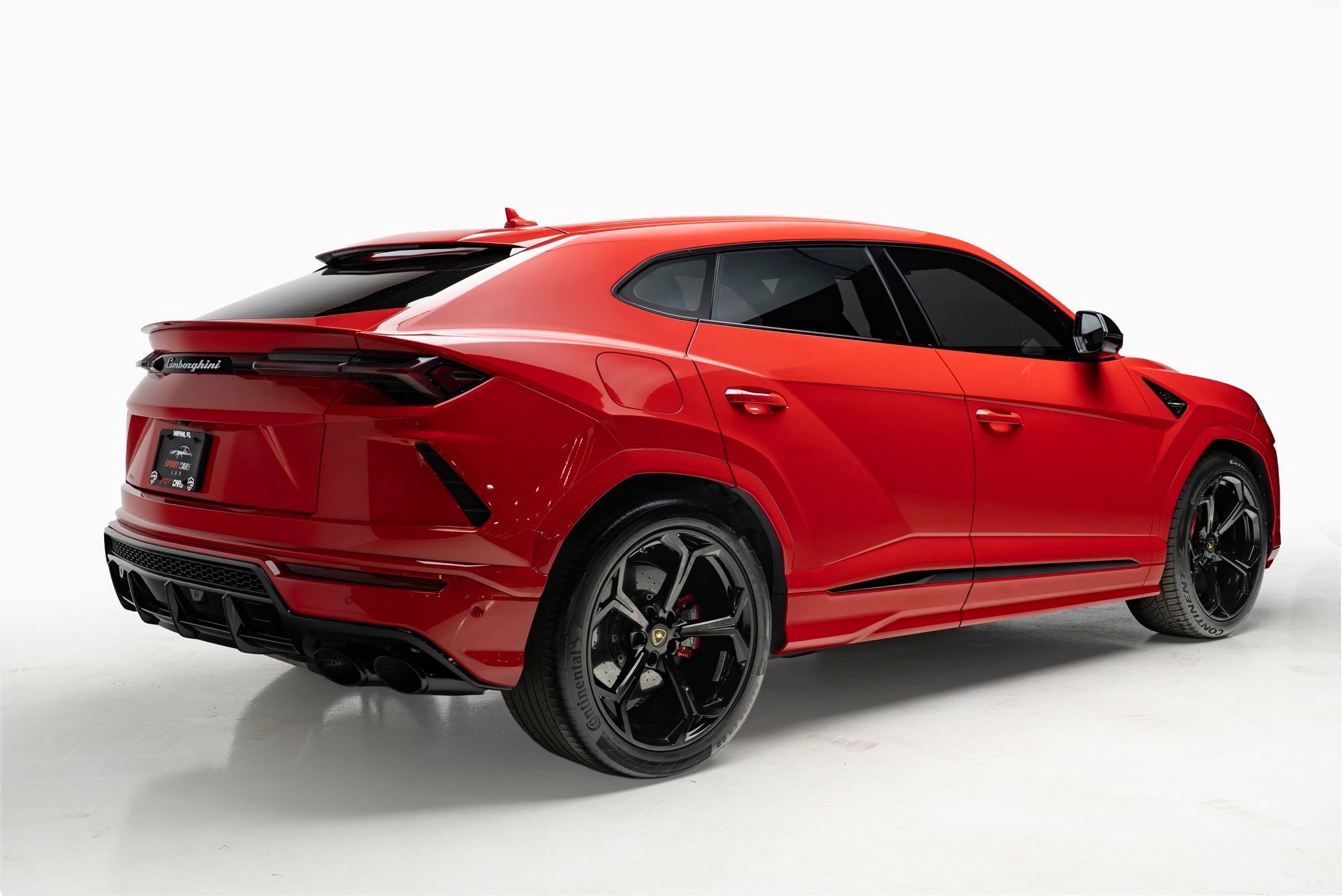 Used 2020 Lamborghini Urus AWD/4WD image 7