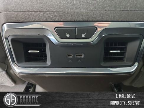 Used 2022 GMC Sierra 1500 SLT w/ SLT Convenience Package image 34