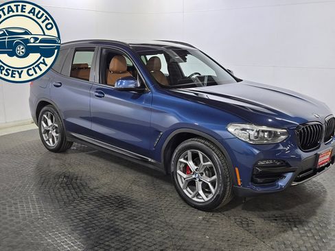 Used 2021 BMW X3 xDrive30i w/ Premium Package AWD/4WD image 9