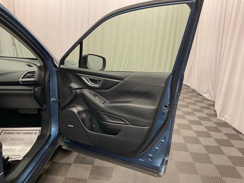 Used 2019 Subaru Forester Touring AWD/4WD image 32