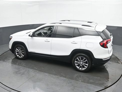 Used 2023 GMC Terrain SLT image 20