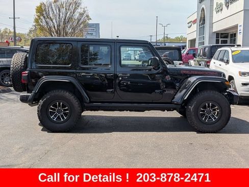 Used 2024 Jeep Wrangler Unlimited Rubicon AWD/4WD image 2