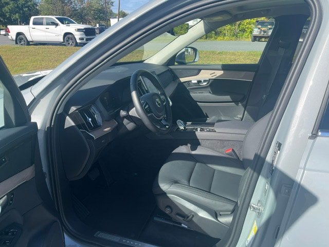 Used 2026 Volvo XC90 B6 Plus AWD/4WD image 7