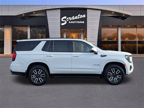 Used 2024 GMC Yukon AT4 image 6