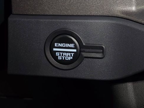New 2025 Ford Bronco Badlands AWD/4WD image 24