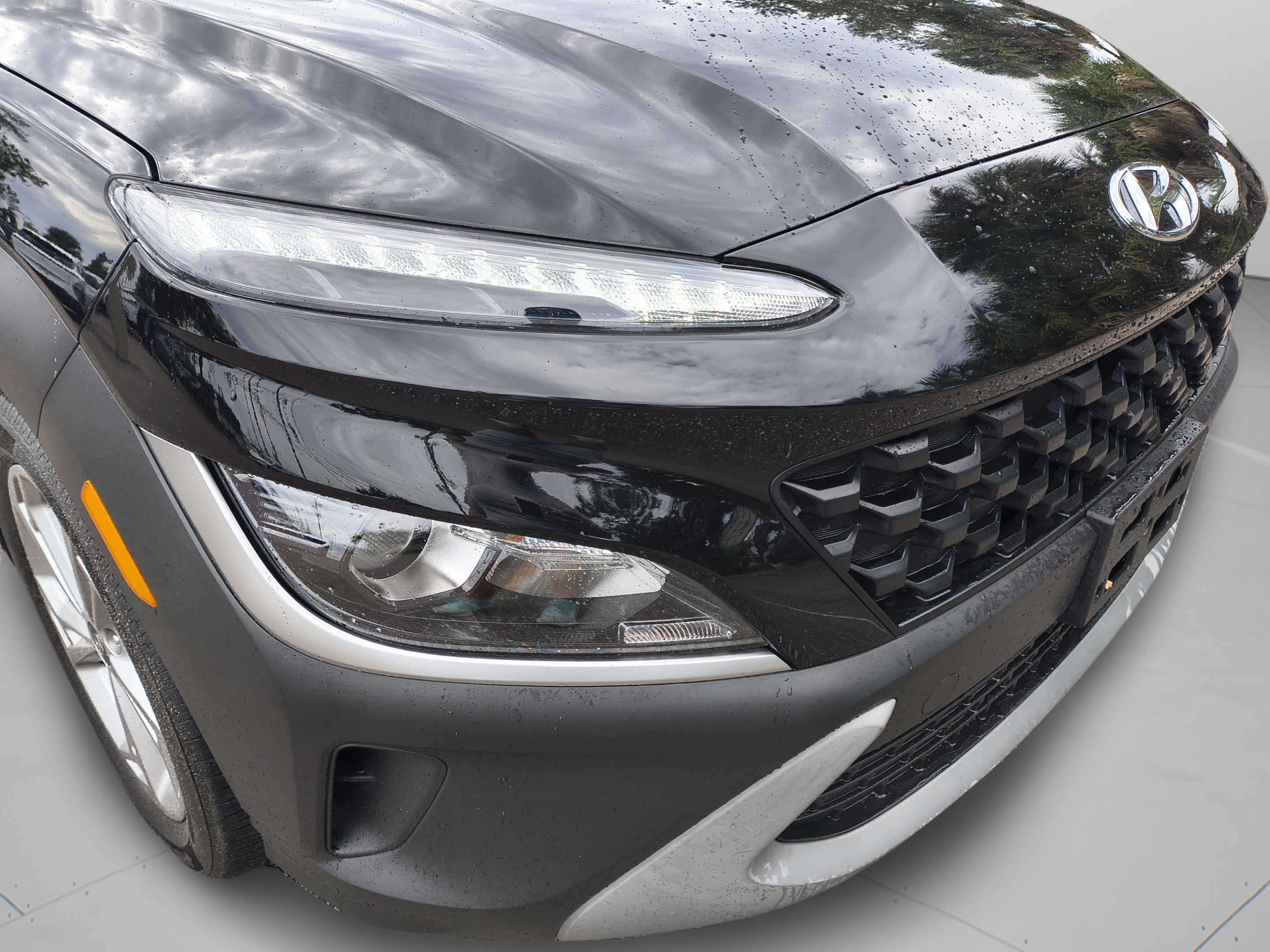 Certified 2023 Hyundai Kona SEL AWD/4WD image 32