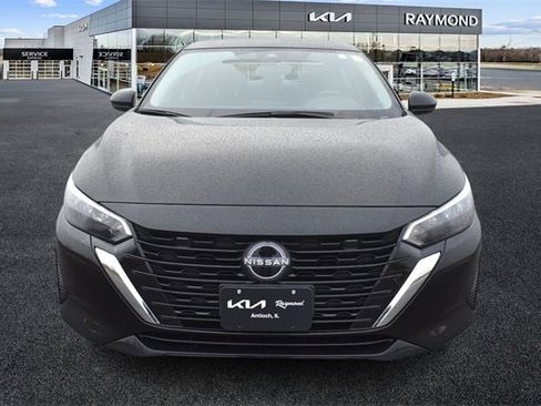 Used 2025 Nissan Sentra S image 8