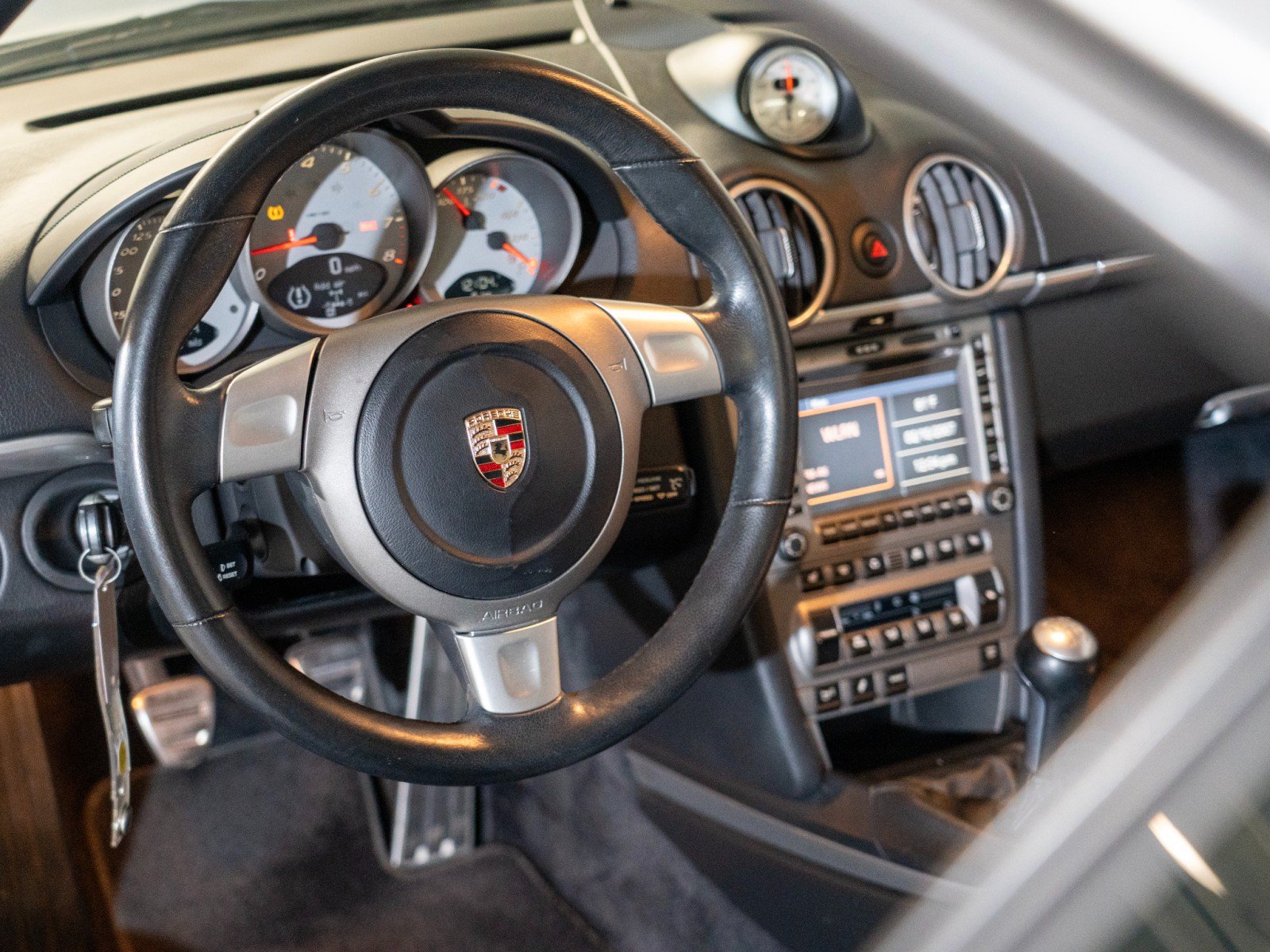 Used 2006 Porsche Cayman S RWD image 17