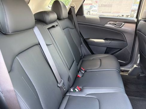 New 2026 Kia Sportage EX w/ EX Panorama Roof Package FWD image 23