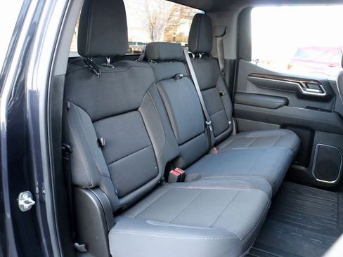 Used 2024 GMC Sierra 1500 Elevation image 32