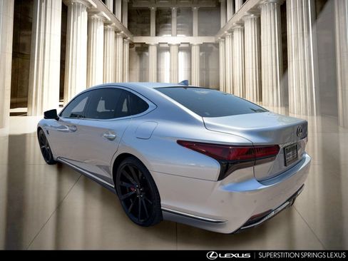 Used 2023 Lexus LS 500h AWD w/ Luxury Package image 7