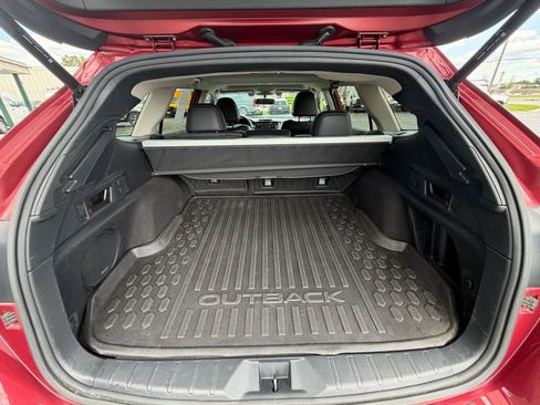 Used 2021 Subaru Outback Limited w/ Popular Package #2 AWD/4WD image 9