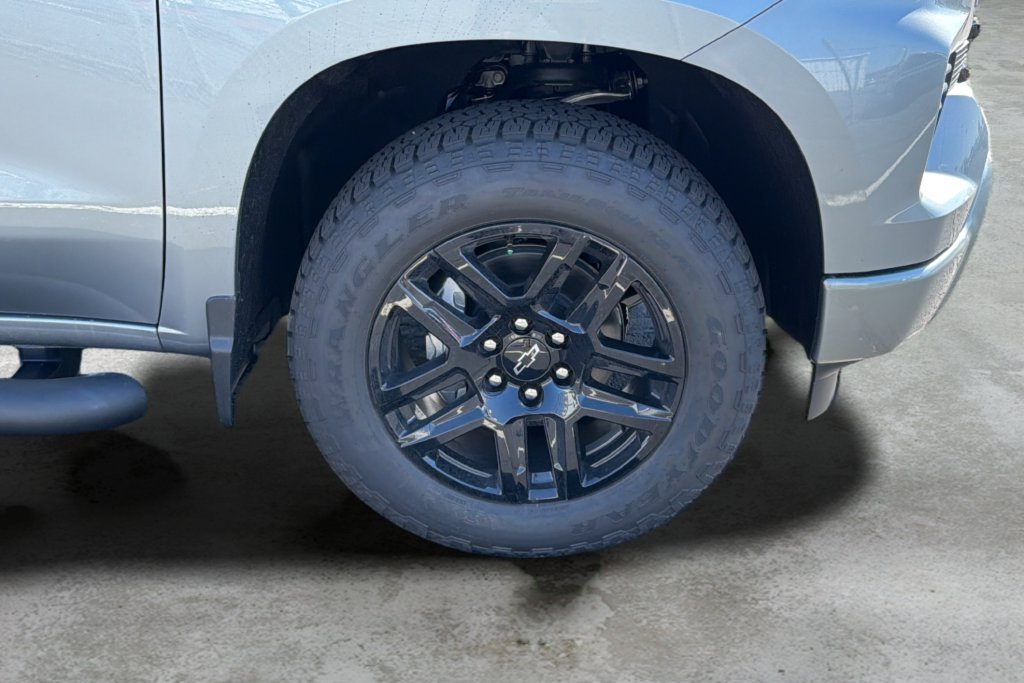 New 2026 Chevrolet Silverado 1500 RST w/ RST Select Package AWD/4WD image 9