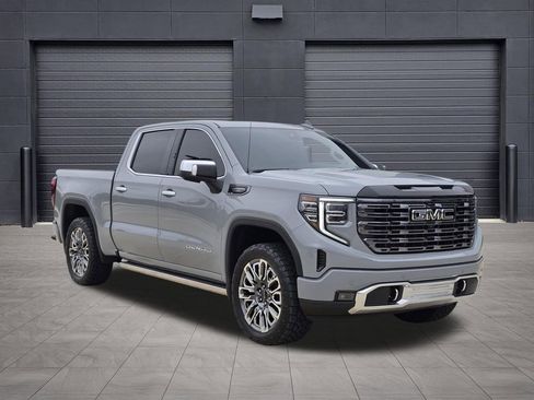 Used 2025 GMC Sierra 1500 Denali Ultimate AWD/4WD image 3