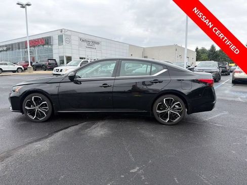 Certified 2023 Nissan Altima 2.5 SR w/ SR Premium Package FWD image 5