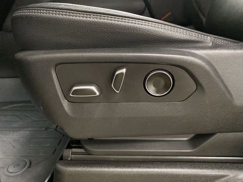 Used 2023 GMC Yukon XL Denali w/ LPO, Floor Liner Package AWD/4WD image 14
