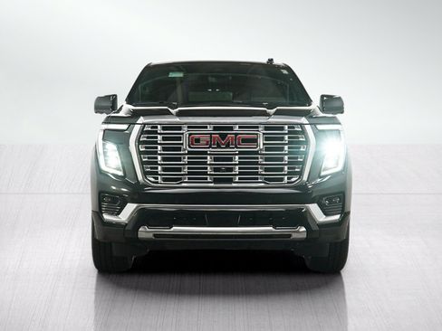 Used 2025 GMC Yukon Denali w/ Denali Reserve Package AWD/4WD image 8