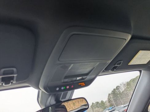 New 2026 Chevrolet Equinox LT image 21