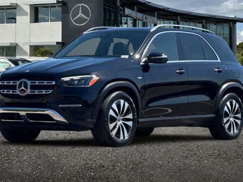 Certified 2025 Mercedes-Benz GLE 450e 4MATIC image 8