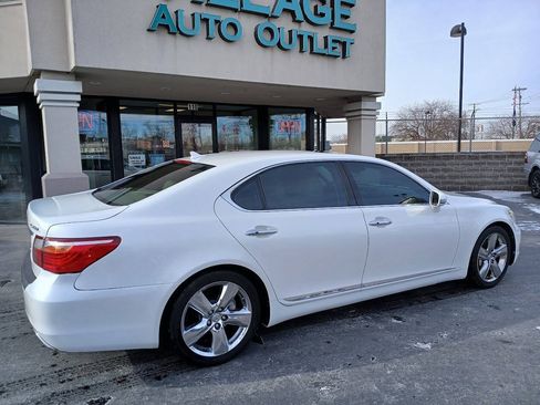 Used 2010 Lexus LS 460 L RWD image 8