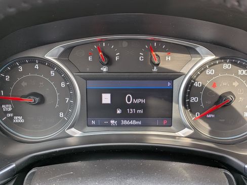 Used 2021 Chevrolet Equinox Premier image 32