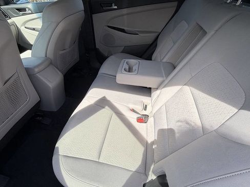 Used 2017 Hyundai Tucson SE FWD image 23
