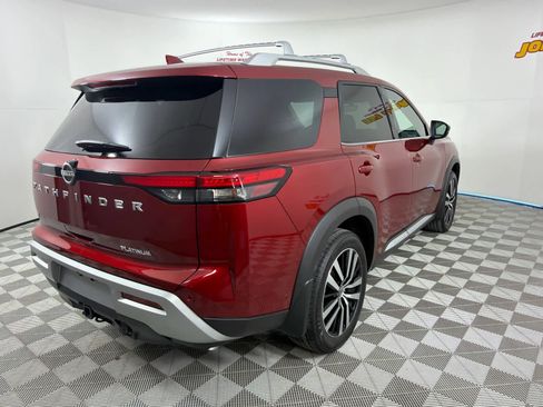 Used 2025 Nissan Pathfinder Platinum w/ Cargo Package image 6