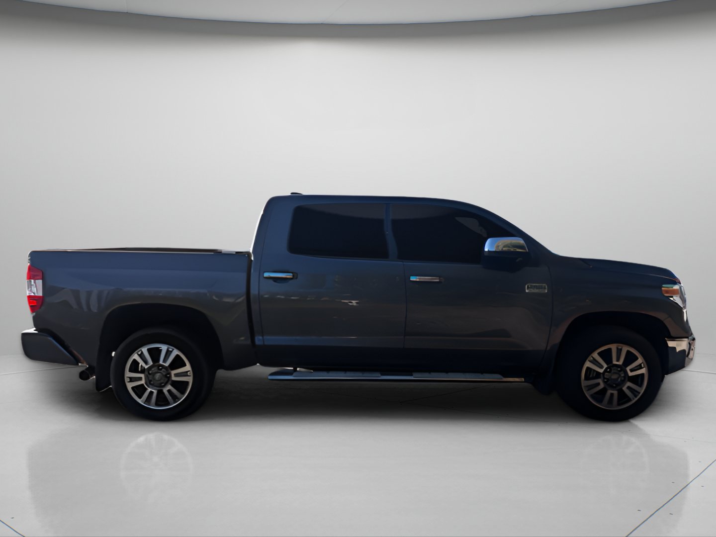 Used 2021 Toyota Tundra 1794 Edition AWD/4WD image 6