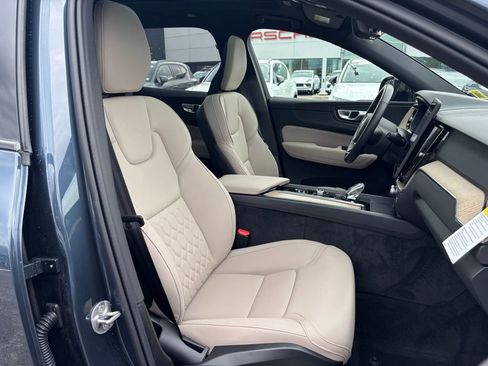 Certified 2026 Volvo XC60 B5 Plus w/ Climate Package AWD/4WD image 20