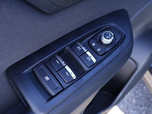 Used 2026 Subaru Forester Premium AWD/4WD image 12