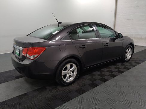 Used 2014 Chevrolet Cruze LT w/ Technology Package FWD image 10