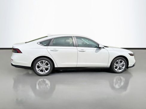 New 2026 Honda Accord LX image 5