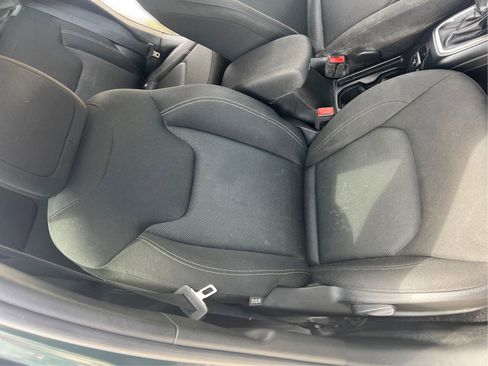 Used 2021 Jeep Renegade Sport image 33