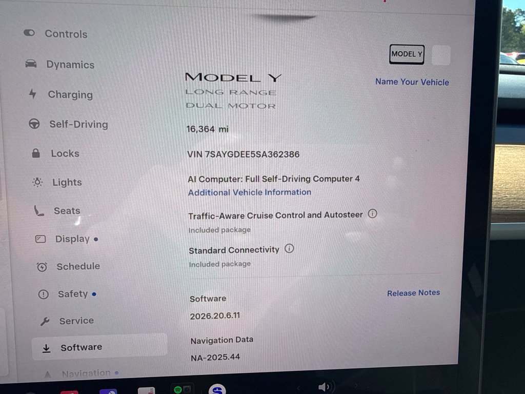Used 2025 Tesla Model Y Long Range AWD/4WD image 20
