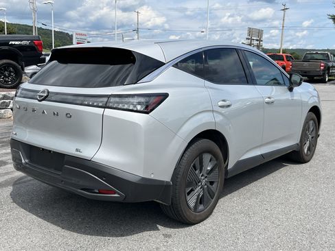 Used 2025 Nissan Murano SL AWD/4WD image 5