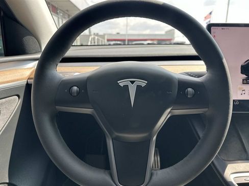 Used 2023 Tesla Model Y Performance AWD/4WD image 20