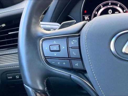 Used 2022 Lexus LS 500 w/ Luxury Package RWD image 24