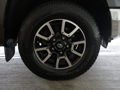 Used 2019 Toyota Tundra SR5 w/ TRD Off Road Package AWD/4WD image 27