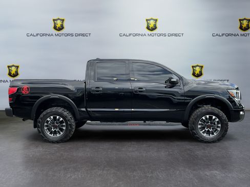 Used 2024 Nissan Titan PRO-4X w/ Pro-4x Convenience Package AWD/4WD image 4