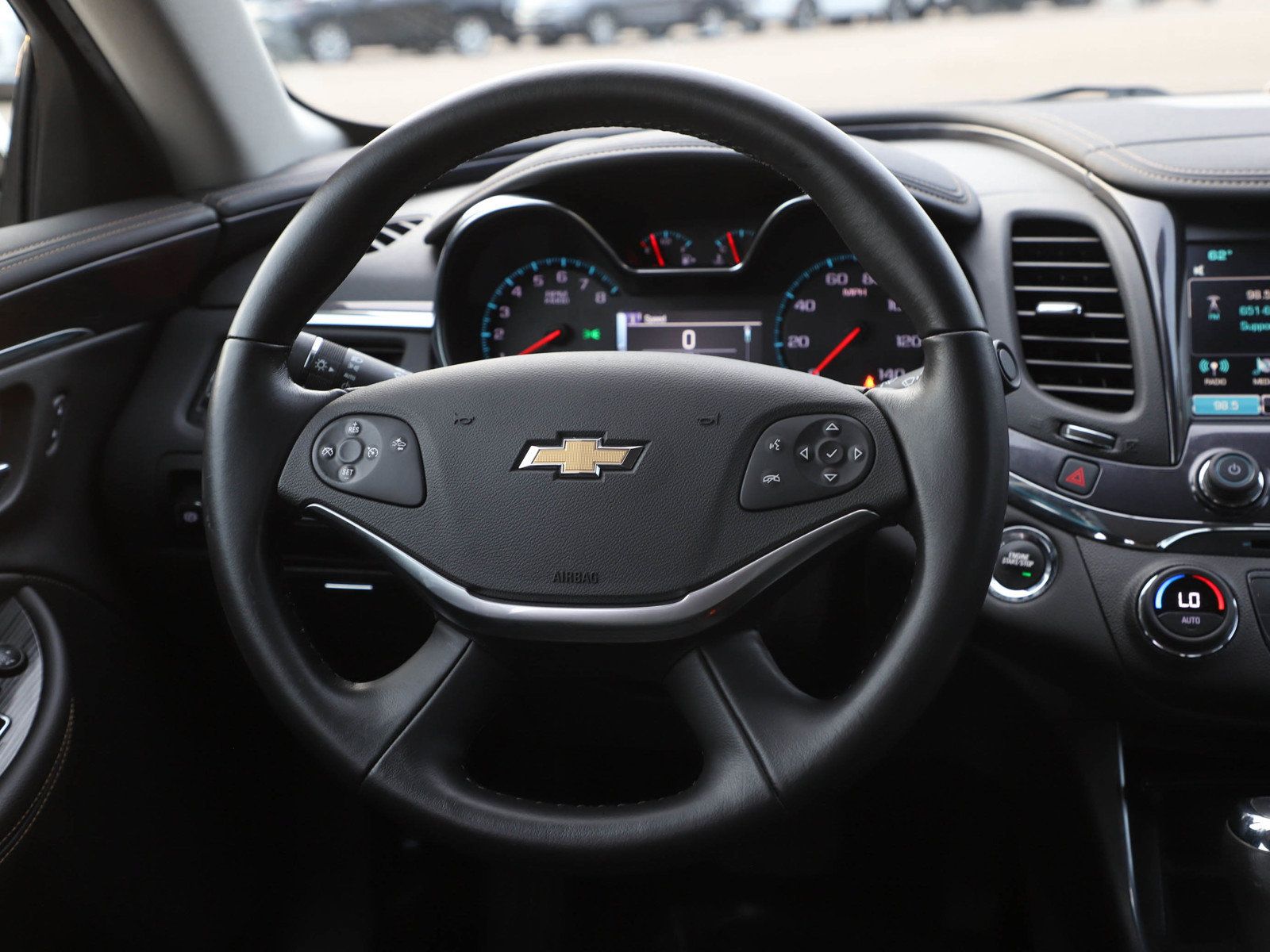 Used 2016 Chevrolet Impala LTZ FWD image 15