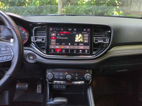 Used 2021 Dodge Durango GT w/ Blacktop Package AWD/4WD image 14