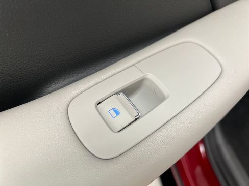 Used 2025 Hyundai Sonata SEL FWD image 19